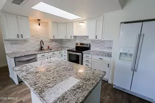 1051 W Dixon St, Mesa, AZ 85201 - Photo 12