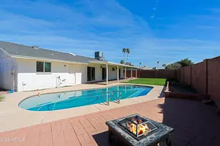 1051 W Dixon St, Mesa, AZ 85201 - Photo 2