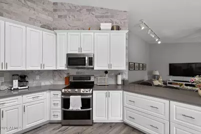 623 N La Loma Avenue, Litchfield Park, AZ 85340 - Photo 18