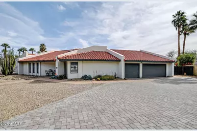 623 N La Loma Avenue, Litchfield Park, AZ 85340 - Photo 1