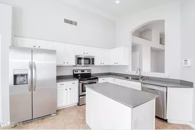 3126 E Desert Lane, Gilbert, AZ 85234 - Photo 10