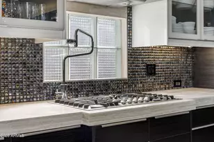 8614 E Berridge Ln, Scottsdale, AZ 85250 - Photo 22