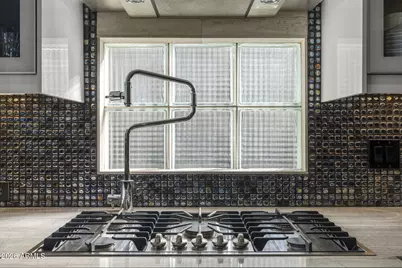 8614 E Berridge Lane, Scottsdale, AZ 85250 - Photo 14