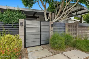 8614 E Berridge Ln, Scottsdale, AZ 85250 - Photo 2