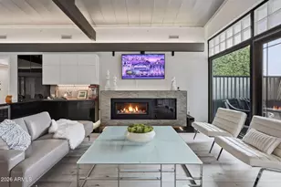 8614 E Berridge Ln, Scottsdale, AZ 85250 - Photo 12