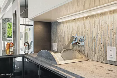 8614 E Berridge Lane, Scottsdale, AZ 85250 - Photo 22