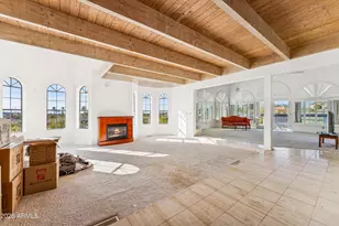 1002 E Coral Gables Dr, Phoenix, AZ 85022 - Photo 2