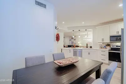 15221 N Clubgate Drive #2023, Scottsdale, AZ 85254 - Photo 12