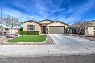 4268 W Dayflower Dr, San Tan Valley, AZ 85144 - Photo 2