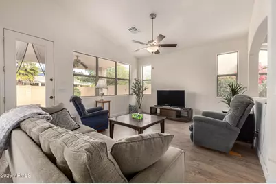 18186 W Continental Parkway, Surprise, AZ 85374 - Photo 2