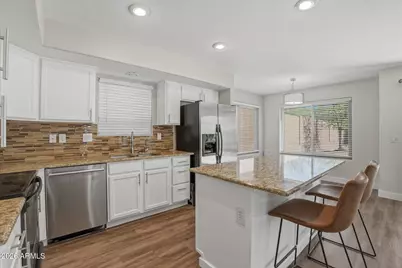 28617 N 21st Lane, Phoenix, AZ 85085 - Photo 6