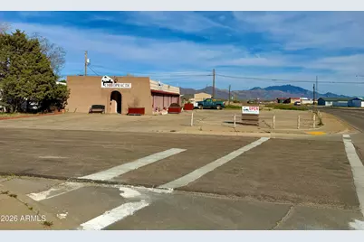 600 W Rex Allen Drive, Willcox, AZ 85643 - Photo 18