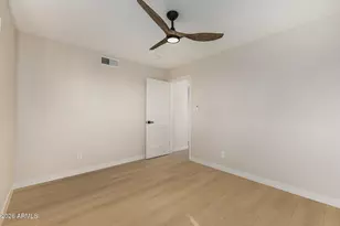 11801 N 37th Way, Phoenix, AZ 85028 - Photo 24