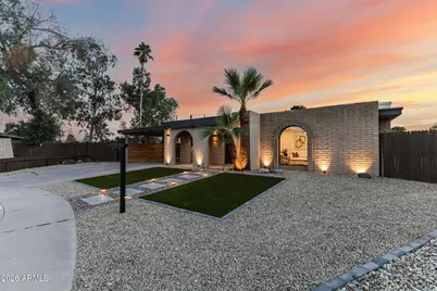 11801 N 37th Way, Phoenix, AZ 85028 - Photo 2