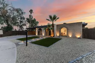 11801 N 37th Way, Phoenix, AZ 85028 - Photo 2