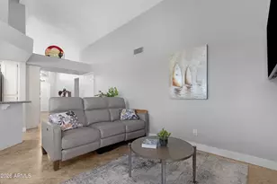 25821 S Hollygreen Dr, Sun Lakes, AZ 85248 - Photo 16