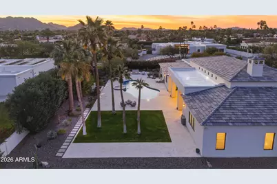 6129 E Turquoise Avenue, Paradise Valley, AZ 85253 - Photo 48