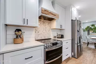 3818 N 32nd Pl, Phoenix, AZ 85018 - Photo 14