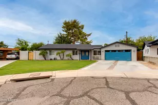 3818 N 32nd Pl, Phoenix, AZ 85018 - Photo 4