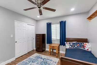 3818 N 32nd Place, Phoenix, AZ 85018 - Photo 32