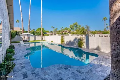 7526 N VÃ­a De La Campana B --, Scottsdale, AZ 85258 - Photo 36