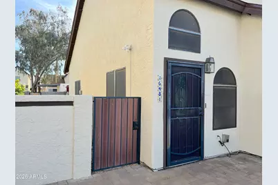 16481 N 67th Lane, Peoria, AZ 85382 - Photo 2