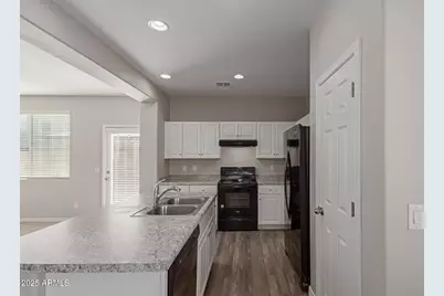 911 E Agua Fria Lane, Avondale, AZ 85323 - Photo 10