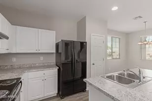 911 E Agua Fria Ln, Avondale, AZ 85323 - Photo 12