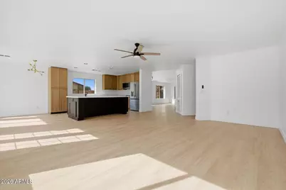 3005 W Shumway Farm Road, Phoenix, AZ 85041 - Photo 20