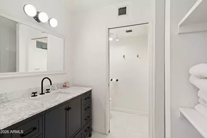 639 E Calavar Road, Phoenix, AZ 85022 - Photo 22