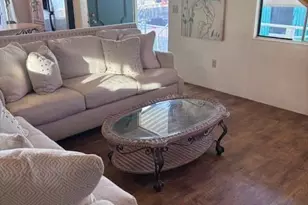 15802 S Gilbert Rd, Chandler, AZ 85225 - Photo 1