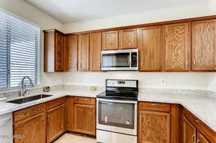 15261 W Custer Ln, Surprise, AZ 85379 - Photo 8