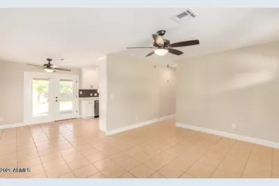 1102 W Anderson Drive, Phoenix, AZ 85023 - Photo 6