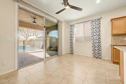 8231 S 70th Drive, Laveen, AZ 85339 - Photo 12