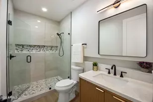 4224 N 35th Pl, Phoenix, AZ 85018 - Photo 20