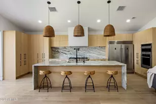 4224 N 35th Pl, Phoenix, AZ 85018 - Photo 1