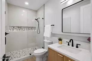 4224 N 35th Pl, Phoenix, AZ 85018 - Photo 22
