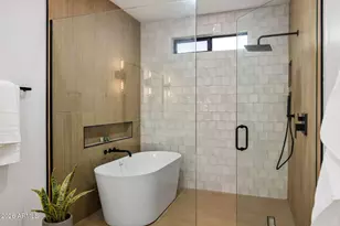 4224 N 35th Pl, Phoenix, AZ 85018 - Photo 14