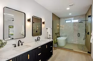 4224 N 35th Pl, Phoenix, AZ 85018 - Photo 14