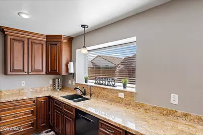 1335 E Horseshoe Avenue, Gilbert, AZ 85296 - Photo 16