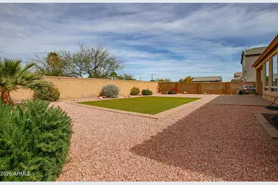 17774 W Dahlia Drive, Surprise, AZ 85388 - Photo 44