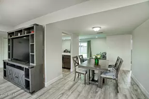 14811 N 55th Ave, Glendale, AZ 85306 - Photo 6