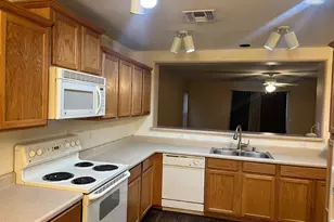 10289 N 115th Dr, Youngtown, AZ 85363 - Photo 6