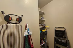 650 N Hawes Rd, Mesa, AZ 85207 - Photo 32