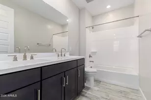 21114 N 58th Way, Phoenix, AZ 85054 - Photo 24