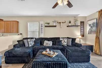 4528 W Crescent Road, San Tan Valley, AZ 85144 - Photo 6