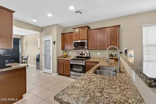 4528 W Crescent Rd, San Tan Valley, AZ 85144 - Photo 8