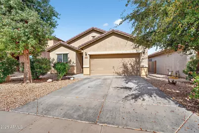 4528 W Crescent Road, San Tan Valley, AZ 85144 - Photo 2