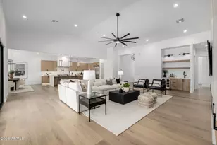 3028 N 47th Pl, Phoenix, AZ 85018 - Photo 20