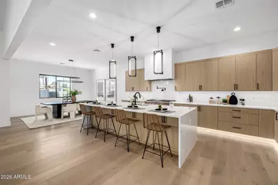 3028 N 47th Place, Phoenix, AZ 85018 - Photo 26